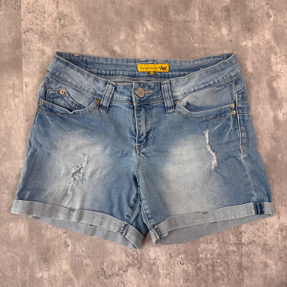 YMI Wanna Betta Butt? Shorts Junior's 5 Mid Rise Denim Cuffed Bermuda Y2K
